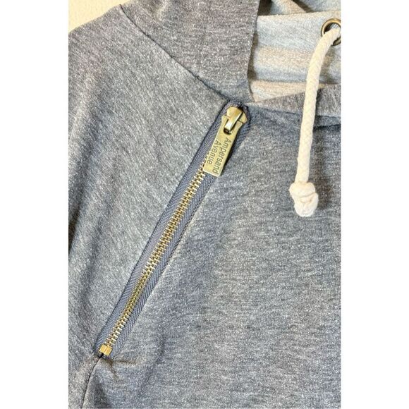 Ampersand Avenue Light Gray Double Hoodie Layered Women's Small - Picture 3 of 11